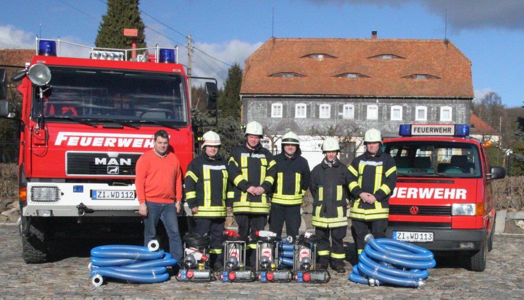 Übergabe der Schmutzwasserpumpen in Kottmar