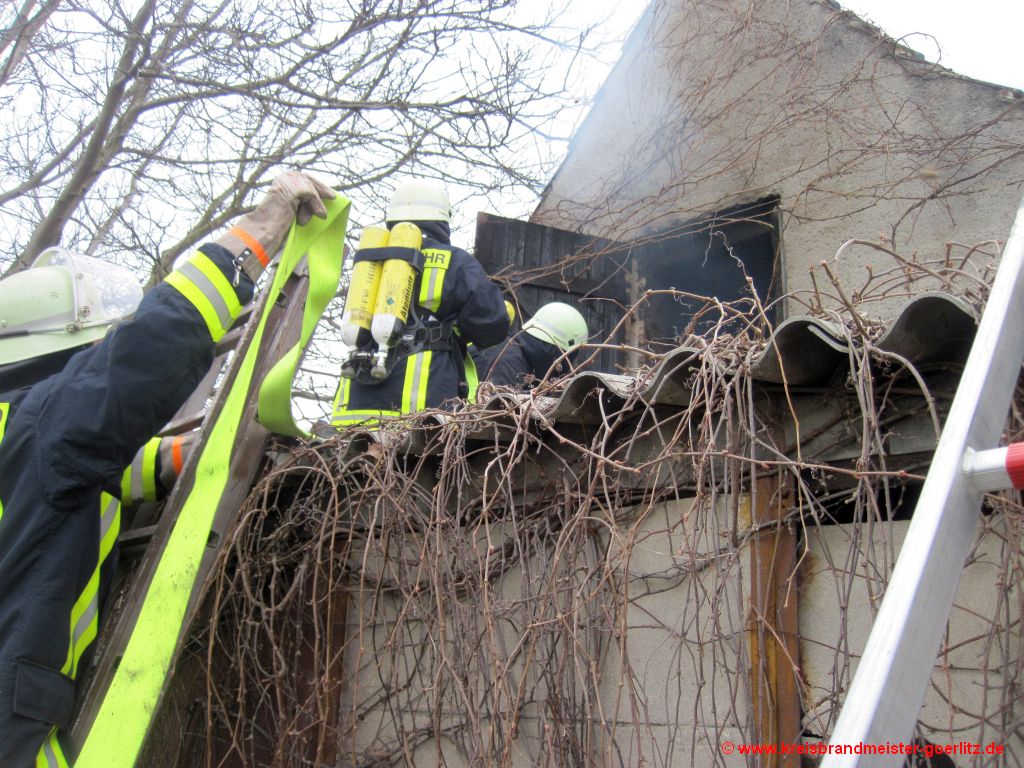 Garage in Horka brennt